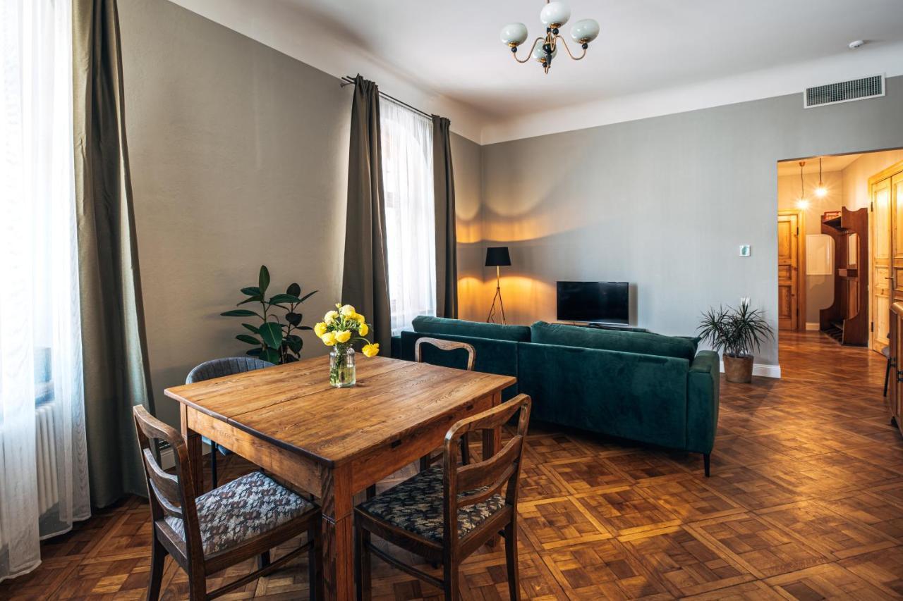Constantine Apartments Riga Exterior photo